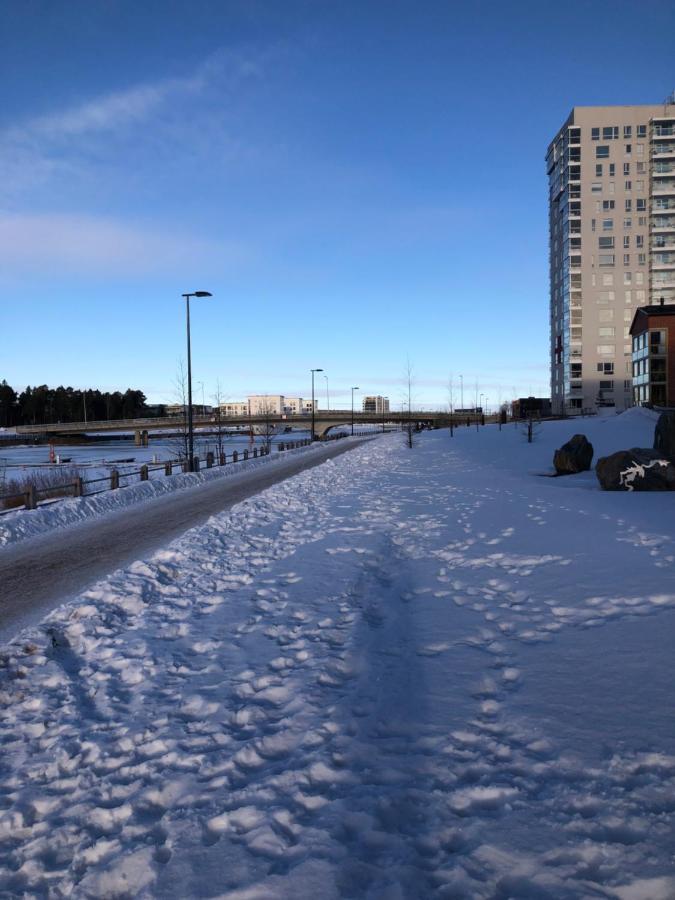 2 Rooms, In Front Of The Sea, Free Parking Oulu Exterior photo